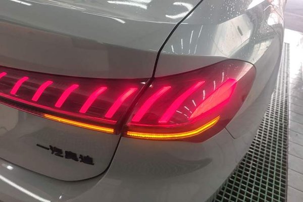 Audi A5L 2026, 4500 км, за 50740 USD - фото 9