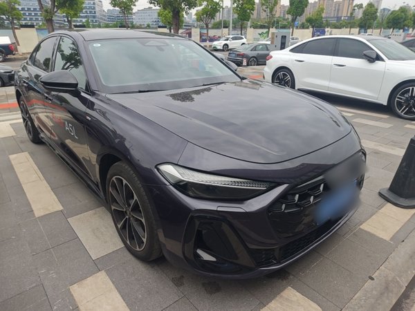 Audi A5L 2026, 8000 км, за 36853 USD