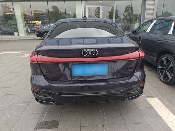 Audi A5L 2026, 8000 км, за 36853 USD