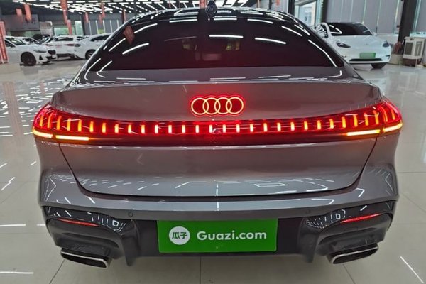 Audi A5L Sportback 2026, 11900 км, за 34954 USD