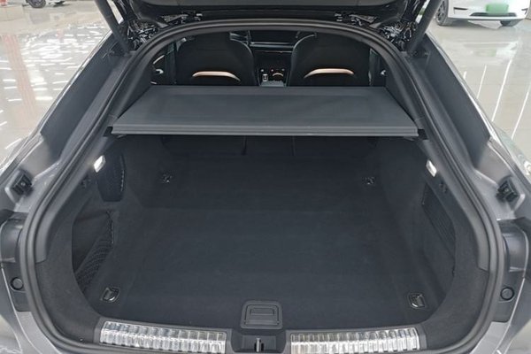 Audi A5L Sportback 2026, 11900 км, за 34954 USD - фото 27