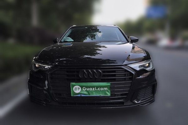 Audi A6 2022, 65500 км, за 30681 USD
