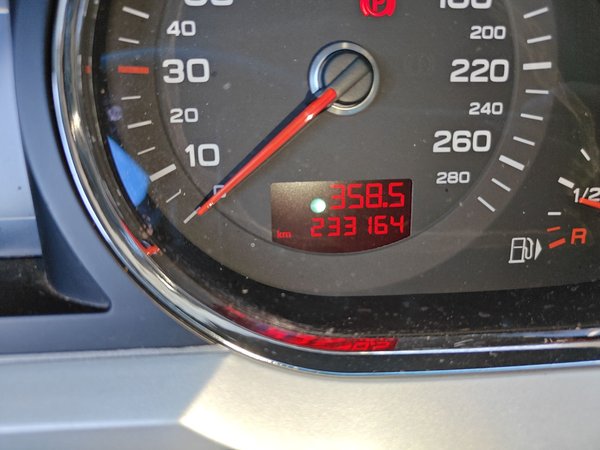 Audi A6L 2011, 233200 км, за 5284 USD