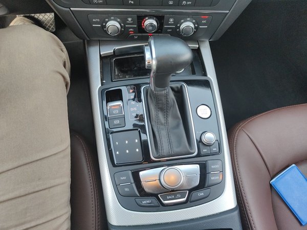 Audi A6L 2014, 156700 км, за 8757 USD - фото 15