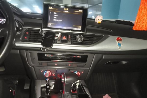 Audi A6L 2014, 185300 км, за 11793 USD - фото 12