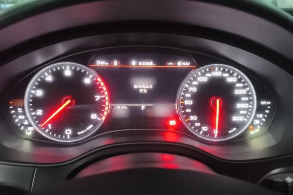 Audi A6L 2014, 185300 км, за 11793 USD - фото 10