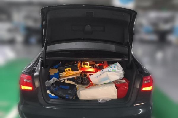 Audi A6L 2014, 185300 км, за 11793 USD - фото 16