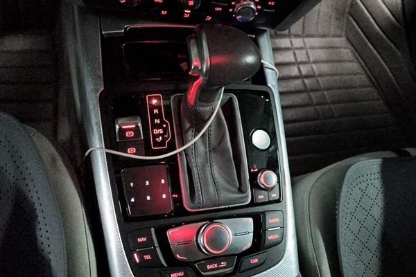 Audi A6L 2014, 67600 км, за 13147 USD - фото 12
