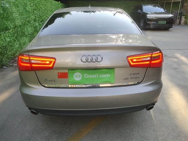 Audi A6L 2014, 110500 км, за 10522 USD