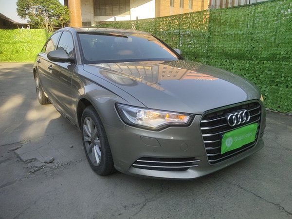 Audi A6L 2014, 110500 км, за 10522 USD