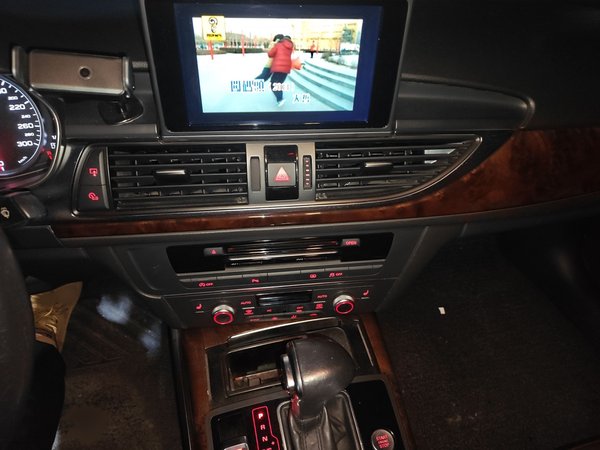 Audi A6L 2014, 125400 км, за 8794 USD - фото 12