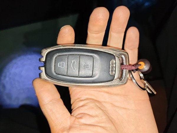 Audi A6L 2014, 134100 км, за 11597 USD - фото 9
