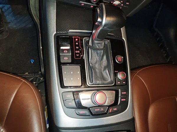 Audi A6L 2014, 134100 км, за 11597 USD - фото 15