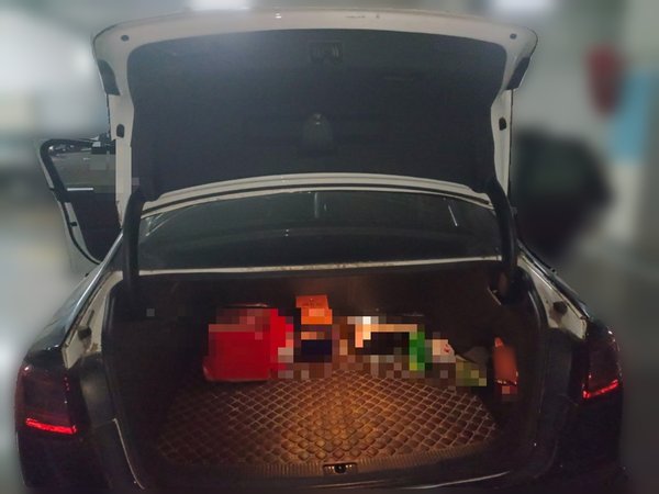 Audi A6L 2016, 138100 км, за 13723 USD - фото 18