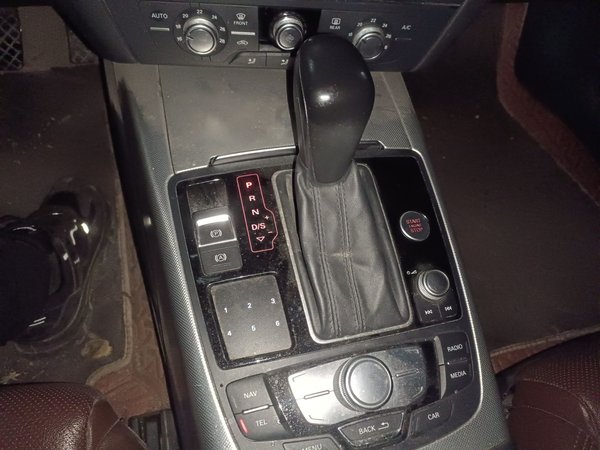 Audi A6L 2016, 138100 км, за 13723 USD - фото 17