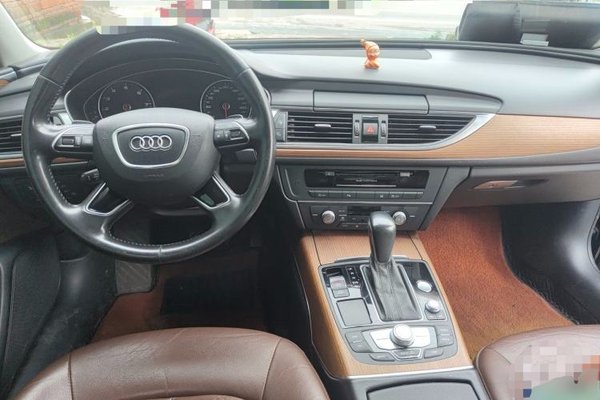 Audi A6L 2017, 147700 км, за 17533 USD - фото 11