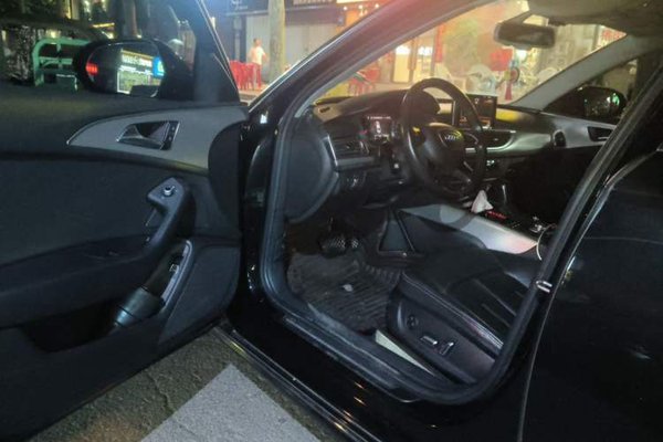 Audi A6L 2018, 104300 км, за 16515 USD
