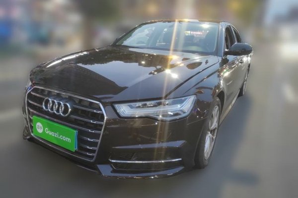 Audi A6L · 2018 год