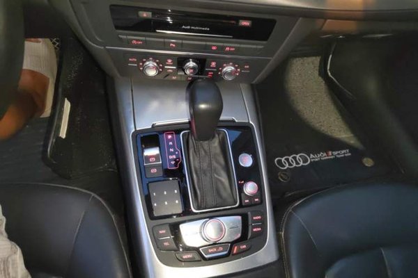 Audi A6L 2018, 99100 км, за 18866 USD - фото 15