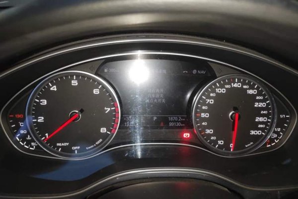 Audi A6L 2018, 99100 км, за 18866 USD - фото 12