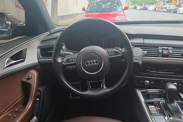 Audi A6L 2018, 131900 км, за 20824 USD - фото 10