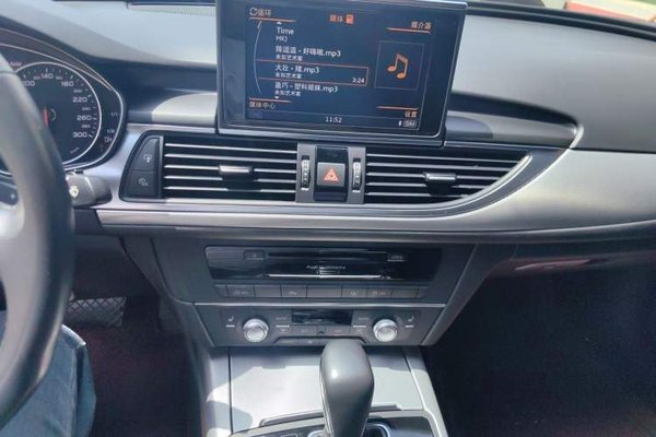 Audi A6L 2018, 53000 км, за 20668 USD - фото 10
