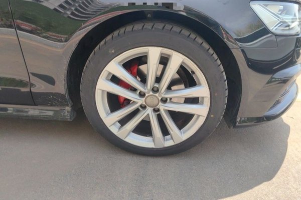 Audi A6L 2018, 53000 км, за 20668 USD