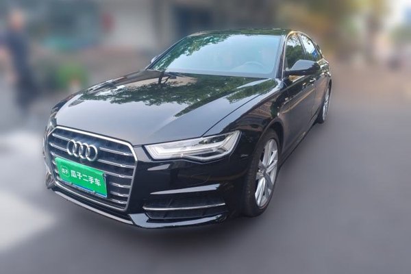 Audi A6L · 2018 год
