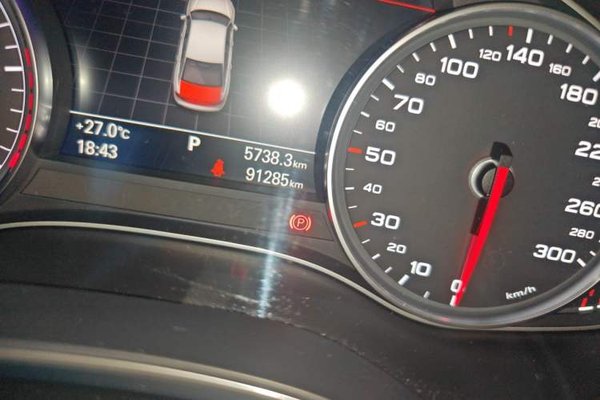 Audi A6L 2018, 91199 км, за 18184 USD - фото 13