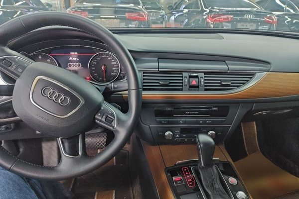 Audi A6L 2018, 102200 км, за 24521 USD - фото 12