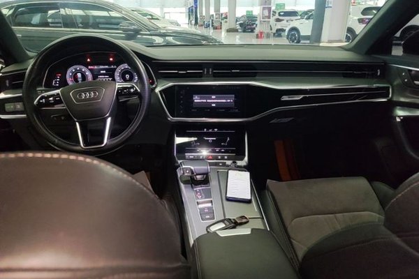 Audi A6L 2019, 81600 км, за 30809 USD - фото 13