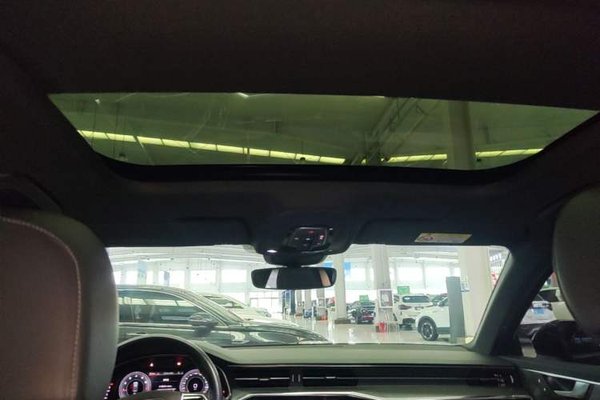 Audi A6L 2019, 81600 км, за 30809 USD - фото 21