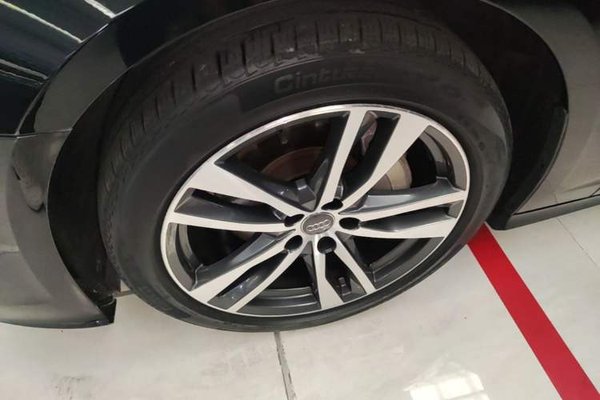 Audi A6L 2019, 81600 км, за 30809 USD - фото 8