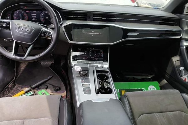 Audi A6L 2019, 95400 км, за 25674 USD - фото 20