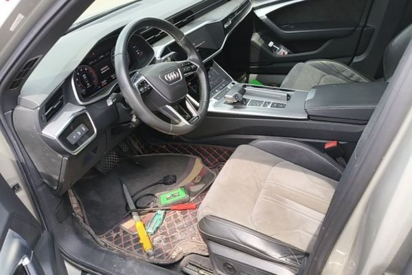 Audi A6L 2019, 95400 км, за 25674 USD - фото 22