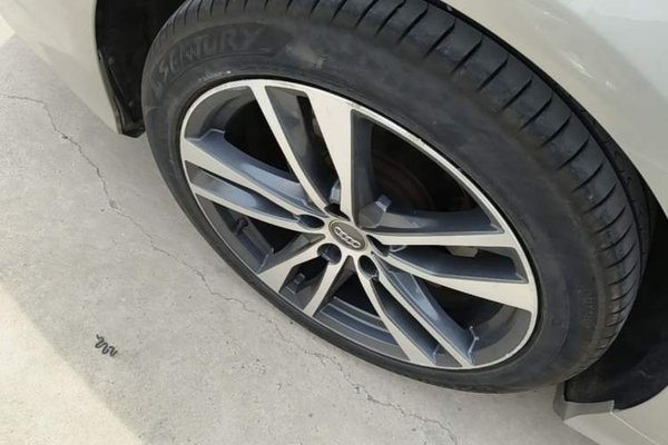 Audi A6L 2019, 95400 км, за 25674 USD - фото 10