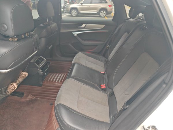 Audi A6L 2019, 66700 км, за 27731 USD - фото 18
