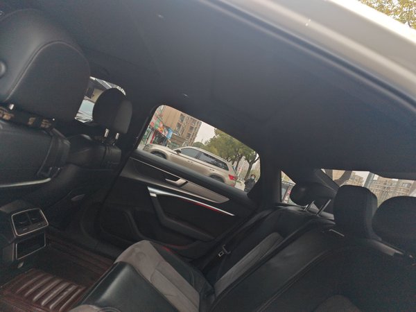 Audi A6L 2019, 66700 км, за 27731 USD - фото 19