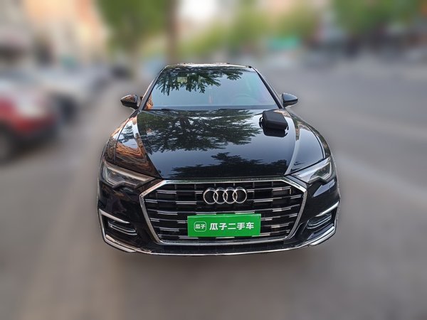 Audi A6L 2020, 112600 км, за 26438 USD