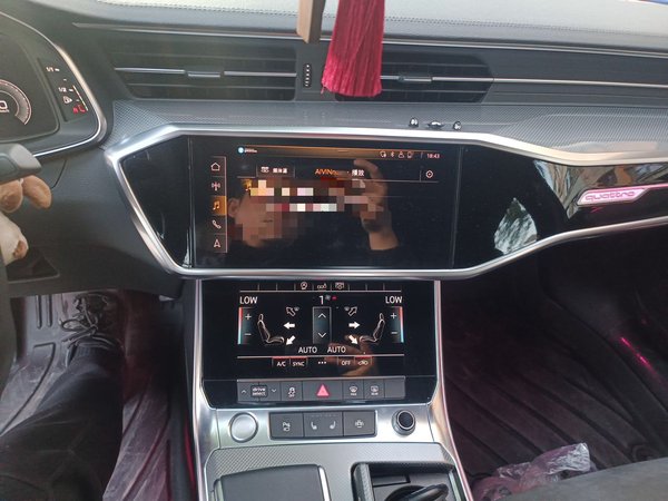 Audi A6L 2020, 112600 км, за 26438 USD - фото 14