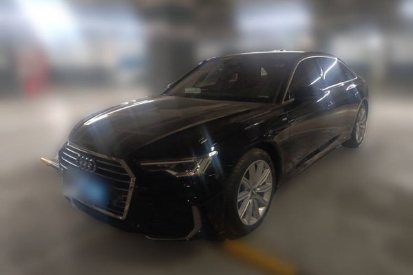 Audi A6L · 2020 год