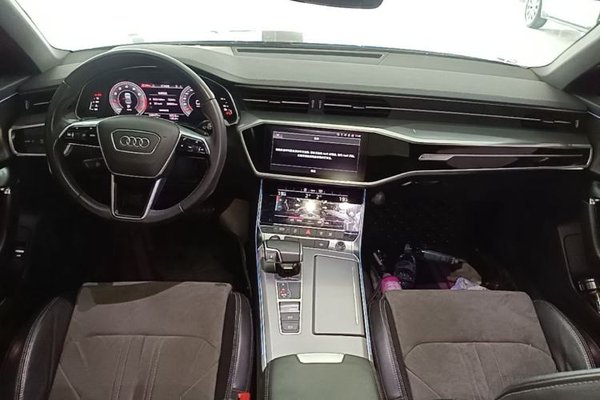 Audi A6L 2021, 108500 км, за 29474 USD - фото 12