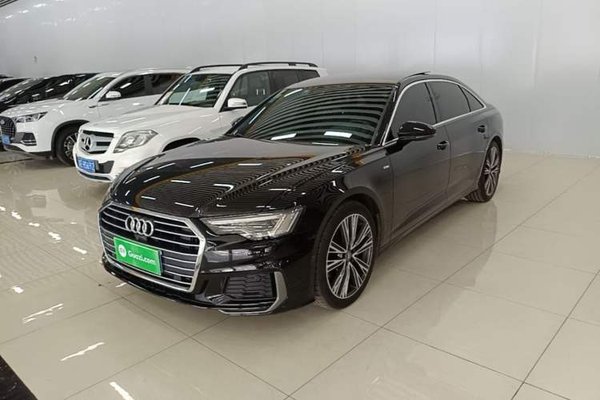 Audi A6L · 2021 год
