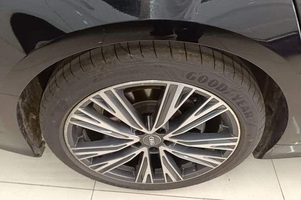 Audi A6L 2021, 108500 км, за 29474 USD - фото 11