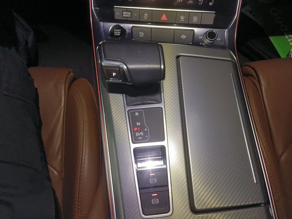 Audi A6L 2021, 118200 км, за 32011 USD - фото 20