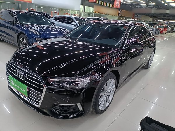 Audi A6L · 2021 год