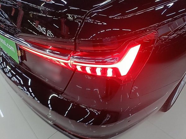 Audi A6L 2021, 54100 км, за 30557 USD - фото 7