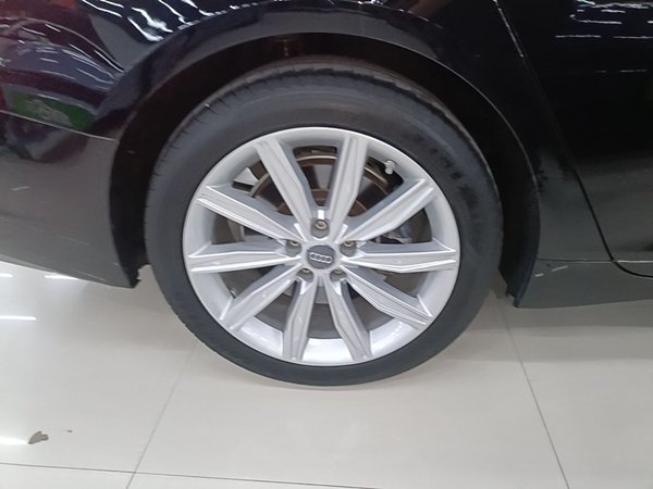 Audi A6L 2021, 54100 км, за 30557 USD - фото 10
