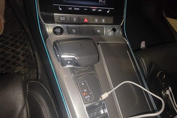 Audi A6L 2021, 62500 км, за 30908 USD - фото 14