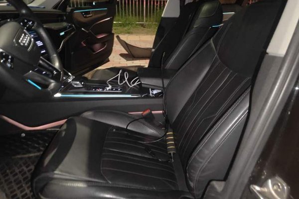 Audi A6L 2021, 62500 км, за 30908 USD - фото 15